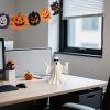 Halloween Ghost Figurine - Spooky Resin Ghost Statue, Funny Cute Ghost Ornaments for Halloween Decorations, Porch and Indoor Home Office Desk Decor
